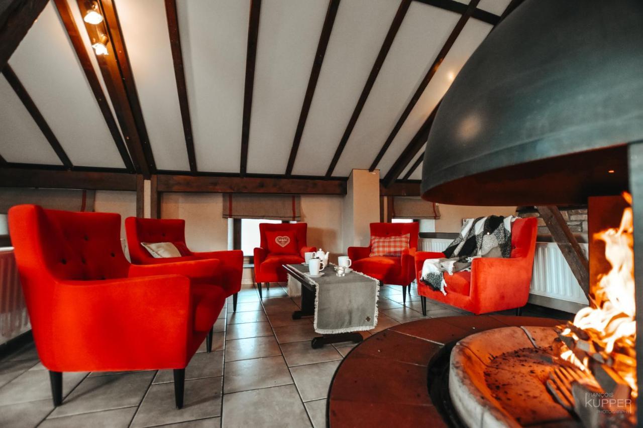 Le Vieux Sanglier - 41 Pers - Malmedy Villa Buitenkant foto