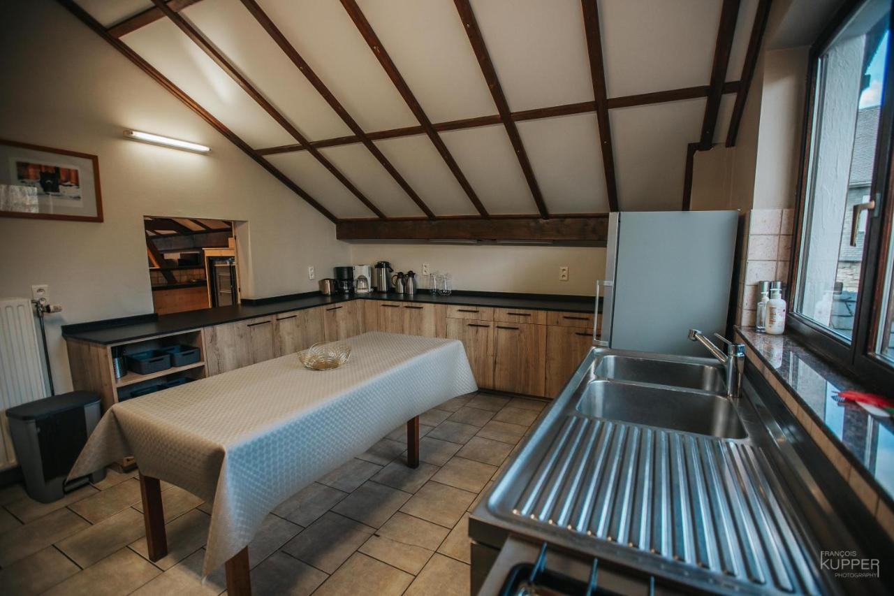 Le Vieux Sanglier - 41 Pers - Malmedy Villa Buitenkant foto
